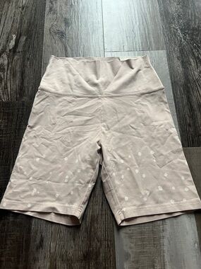 High-Waist Women's Aerie Offline Bike Shorts in Nude with Dot Detail